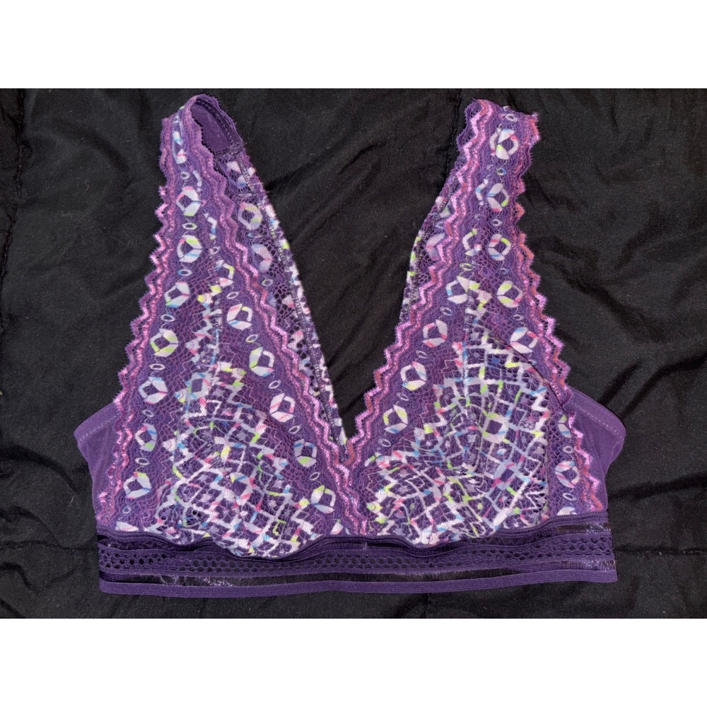 Xhilaration Purple Lace Detail Unined Plunge Bralette, Large‎